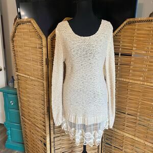 Kate Collection Knit Sweater Tunic Cream Lace Hem Long Sleeve Size M/L